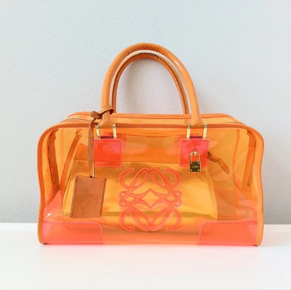 Rare Loewe Amazona Vinyl Bag - Picture 1 of 16